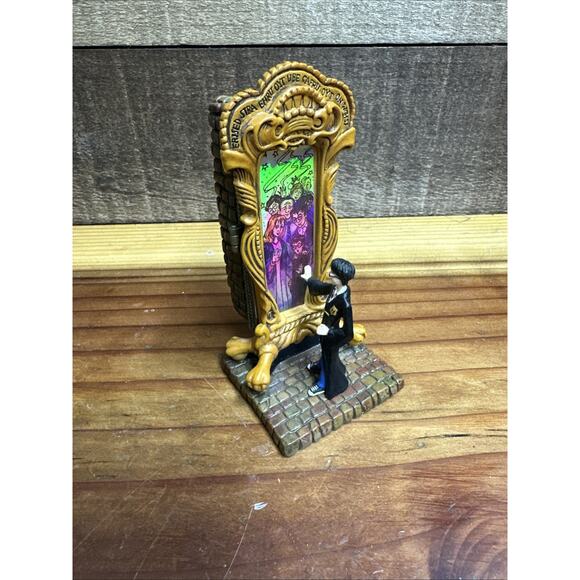 Vintage Dept 56 Harry Potter The Mirror of Erised Tabletop - Picture 1 of 8